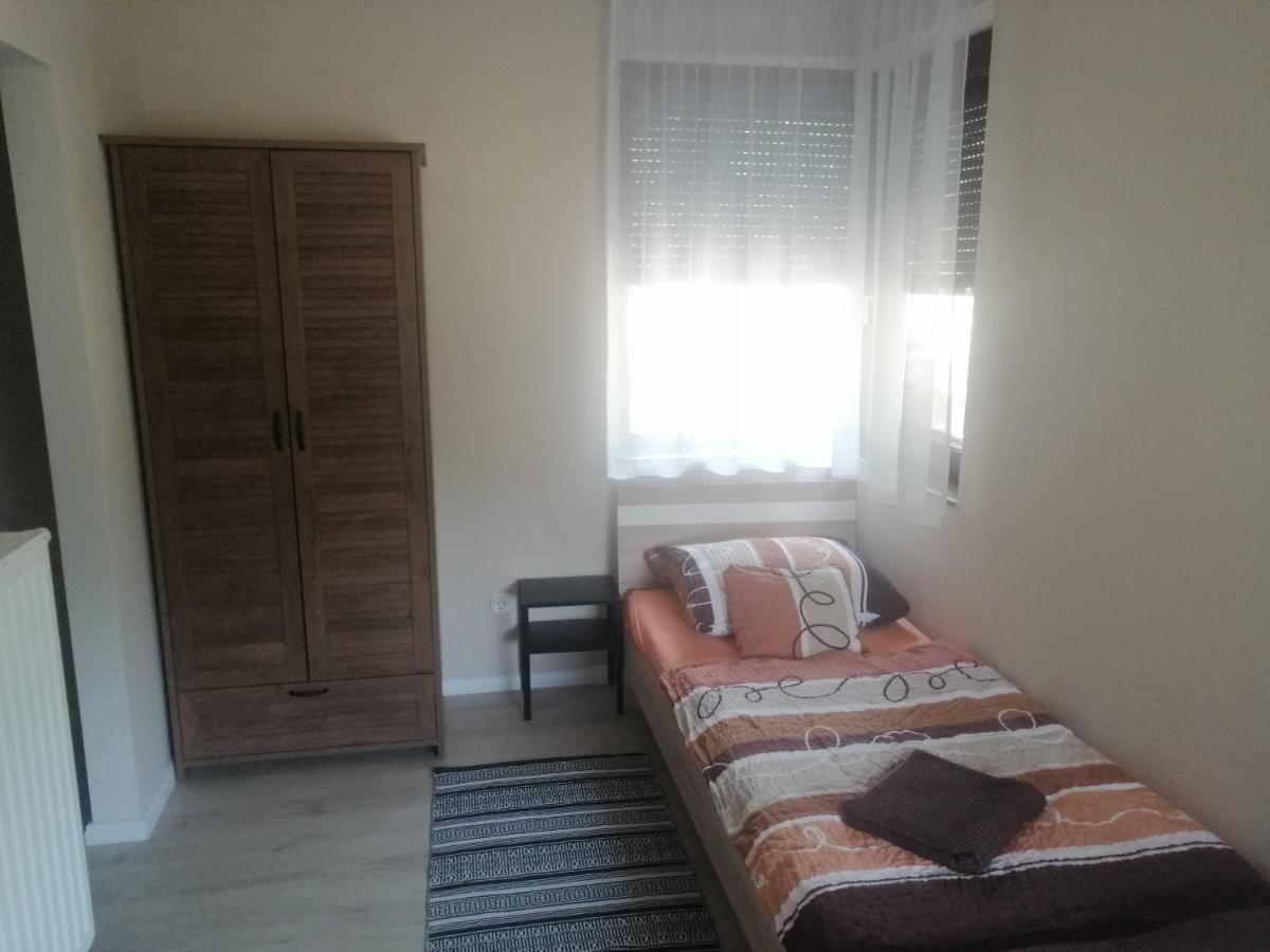Cserke Apartmanhaz Cserkeszőlő Extérieur photo